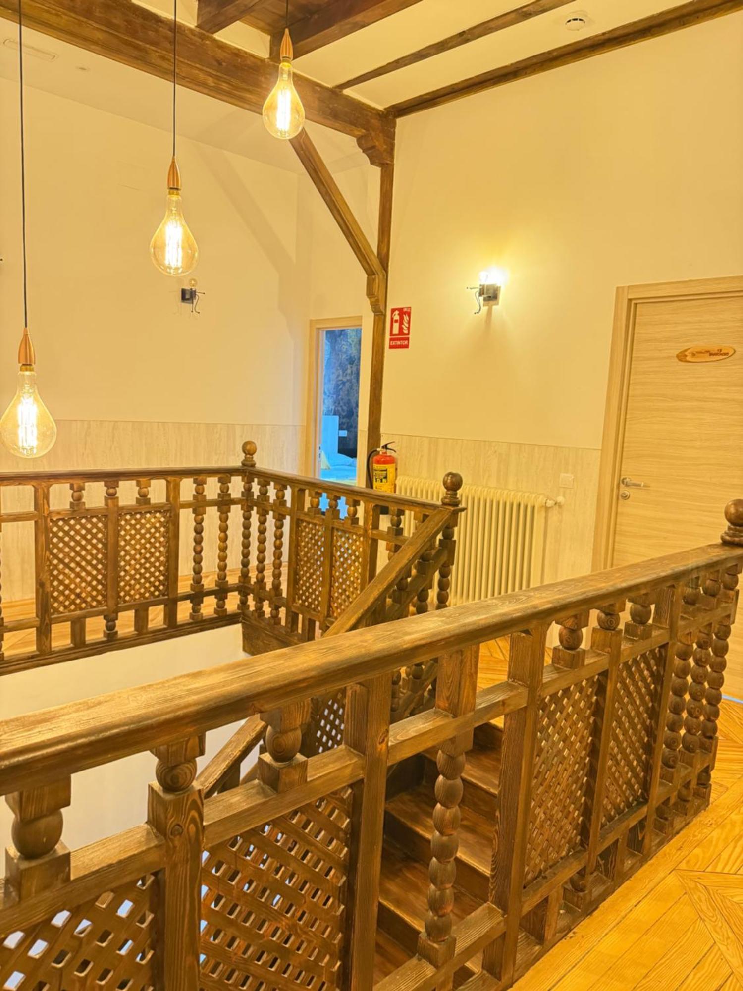 Отель Casa Jardin El Colmenar Лас Навас дель Маркес Экстерьер фото